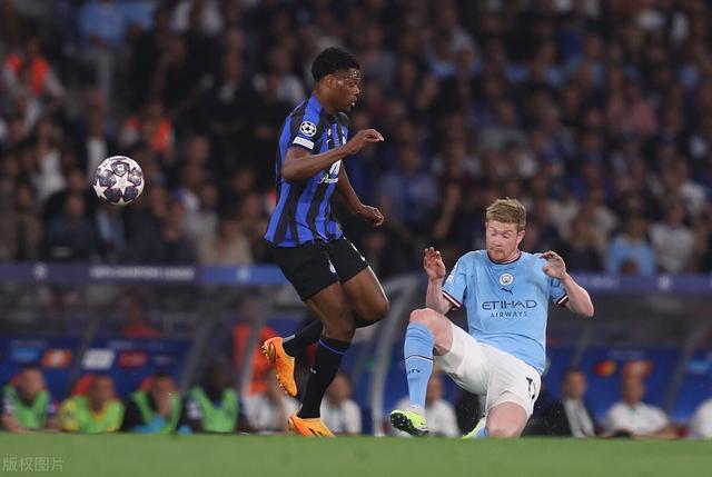 九游游戏下载赛前费耶诺德备战欧冠费德勒在皇家马德里比赛中夺冠，印第安纳步行者围绕欧冠刷新队史纪录都惊呆了的简单介绍